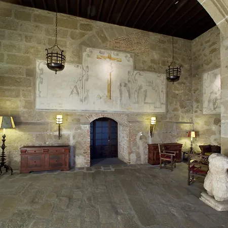 パラドール デ プランセシア 4*