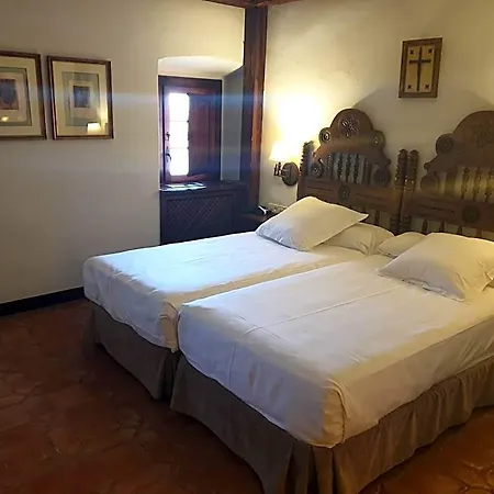 Ξενοδοχείο De 4*